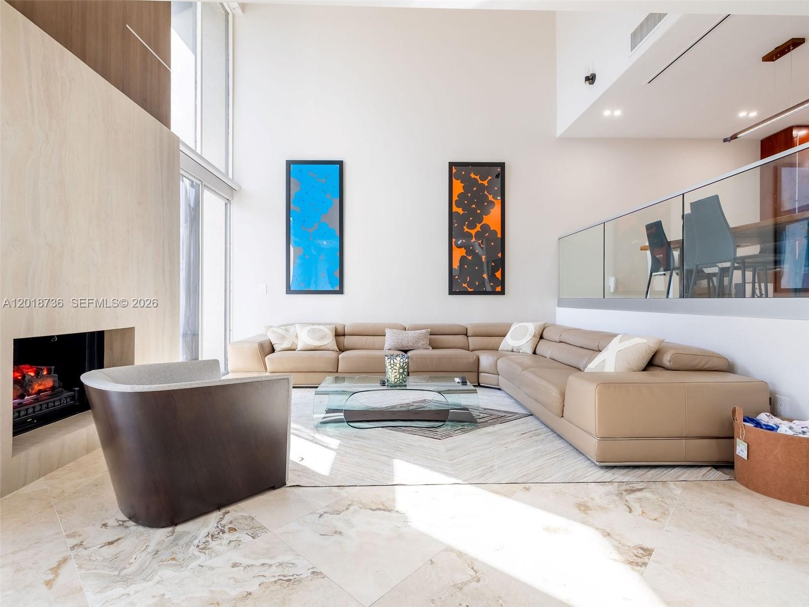 PORTSIDE YACHT CLUB CONDO - Residential