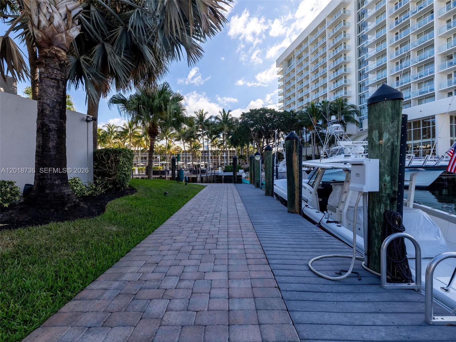 PORTSIDE YACHT CLUB CONDO - Residential