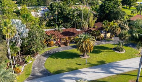 Photo of 11851 NW 7th St, Plantation, FL 33325 (MLS # A11897625) Photo of 11851 NW 7th St, Plantation, FL 33325 (MLS # A11897625)