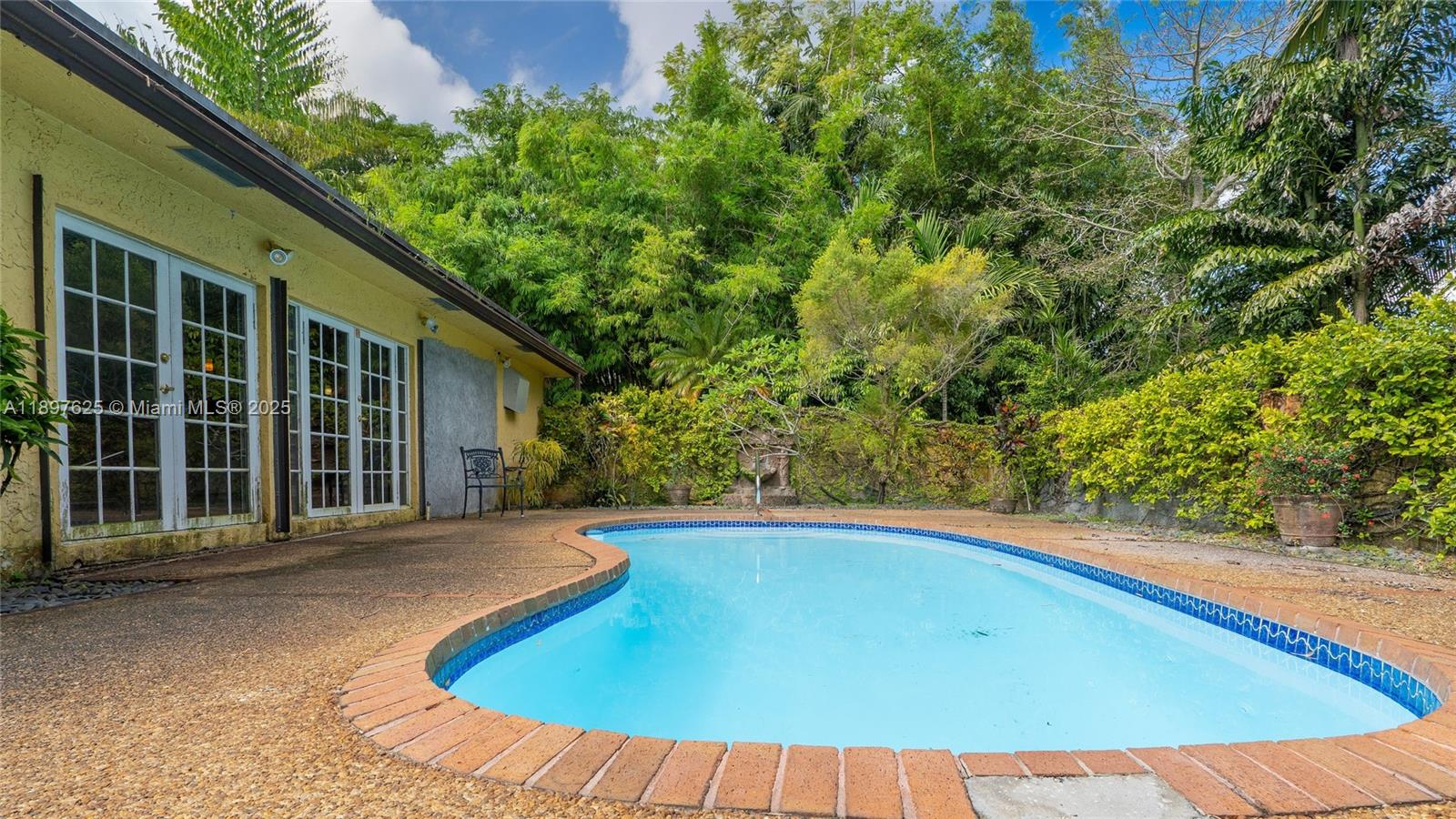 FLA FRUIT LANDS CO - Residential
