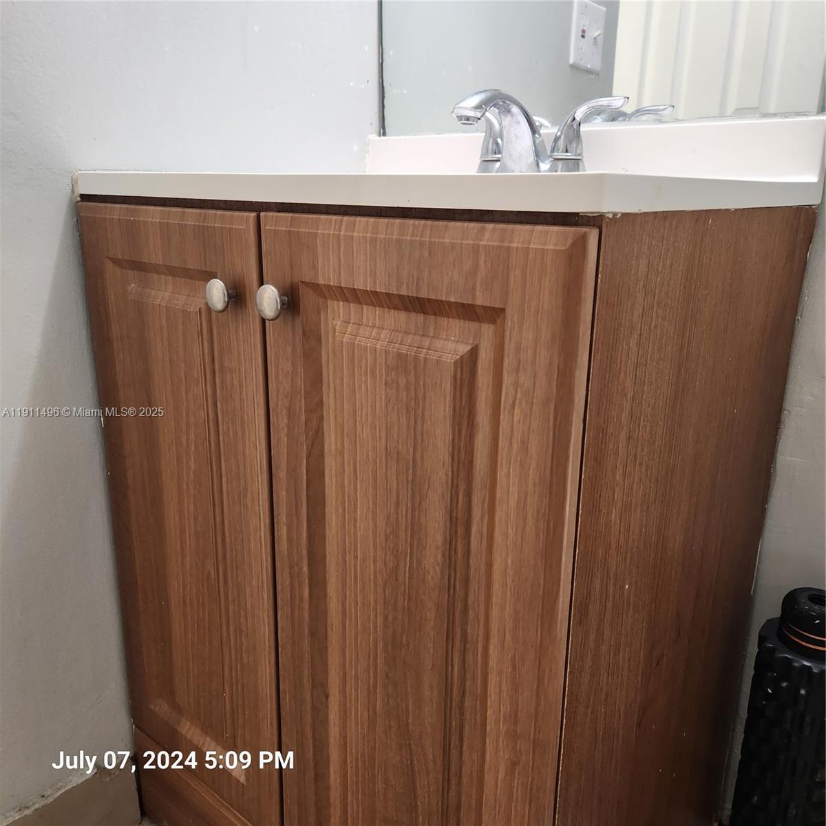 ARBOR KEYS CONDO - Residential