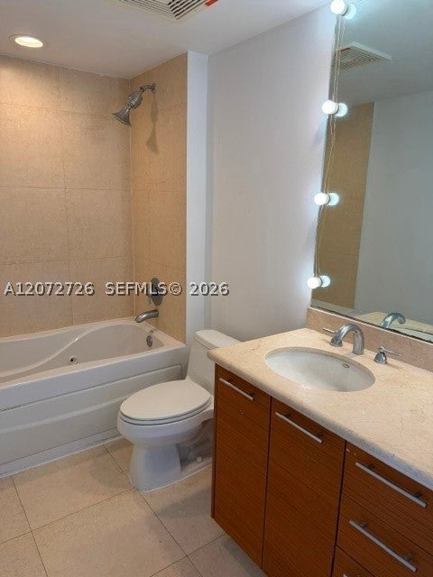 50 W Biscayne Blvd 3907