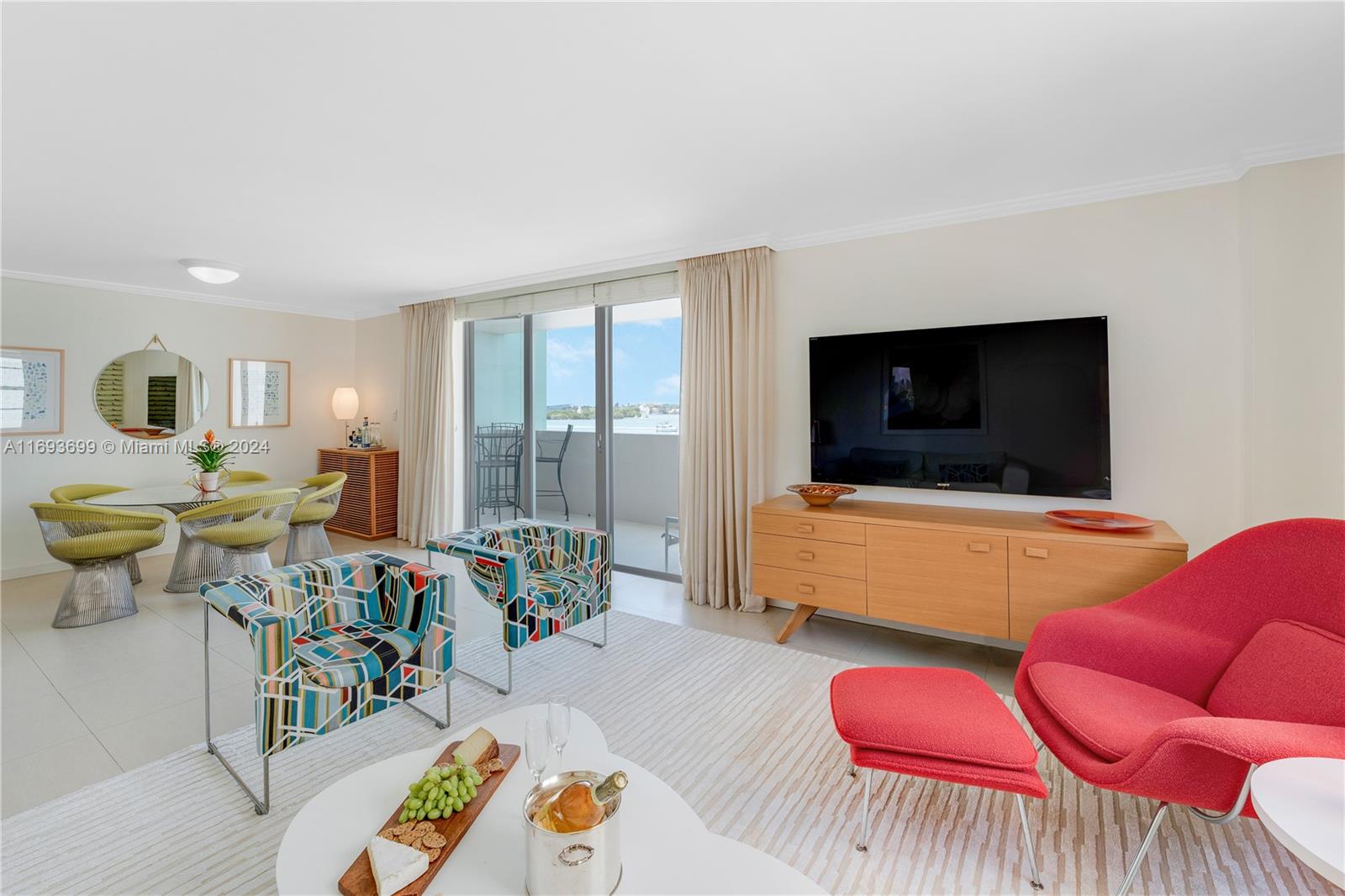 5 Island Ave 3C