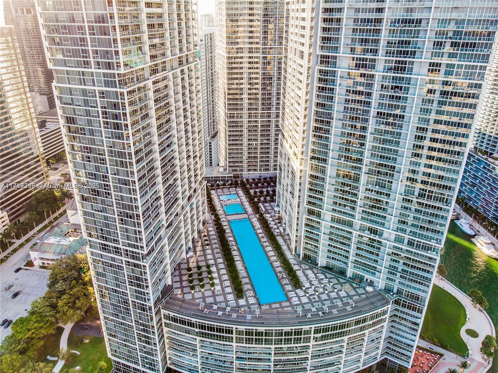 495 Brickell Ave 2301