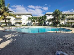 OLA CONDO - Residential