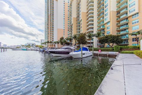 A home in Aventura