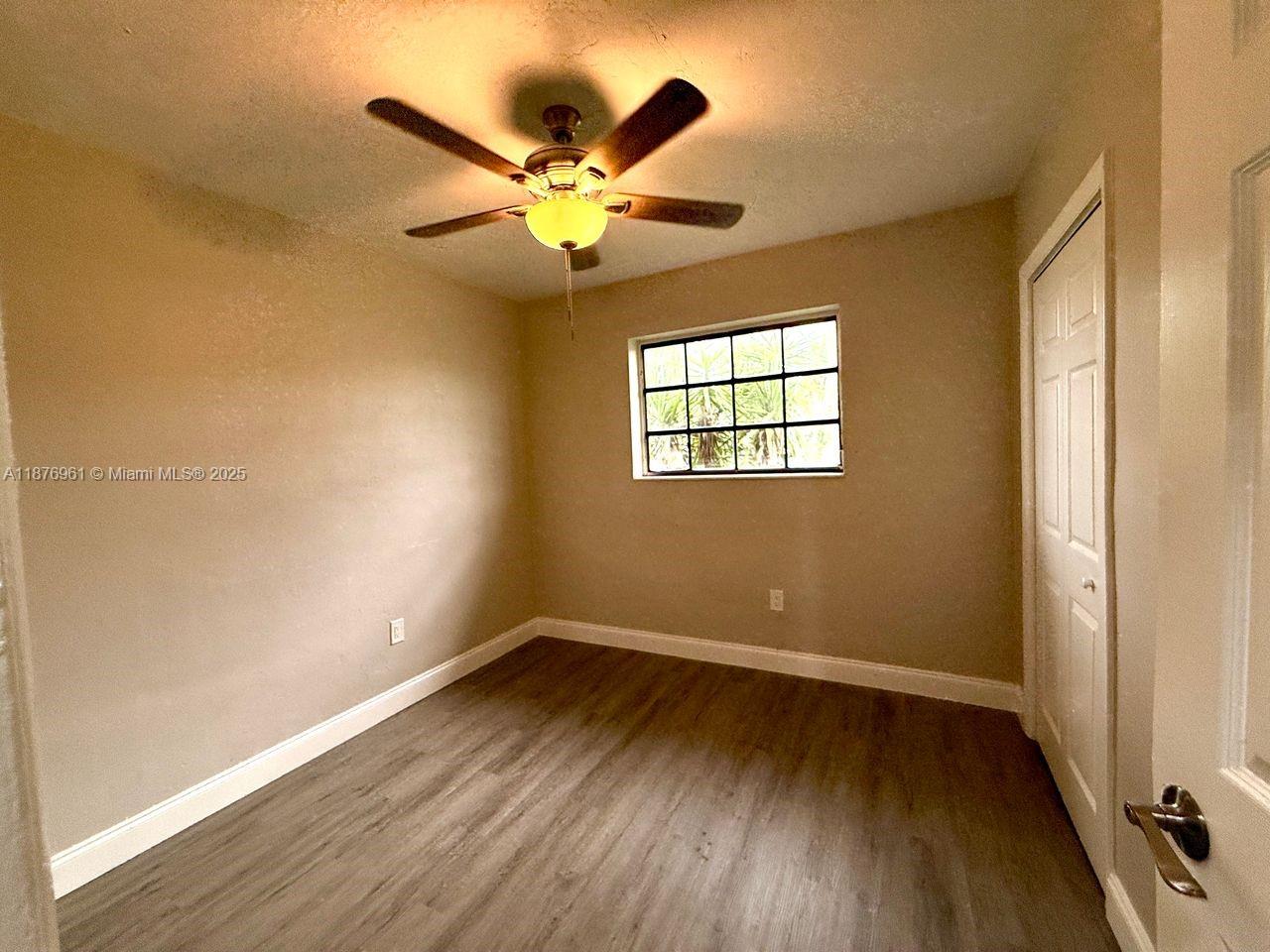 MYRTLE GROVE - Residential