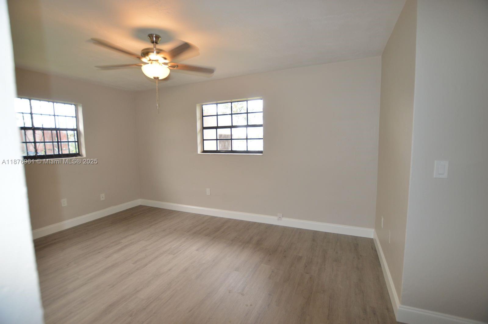 MYRTLE GROVE - Residential