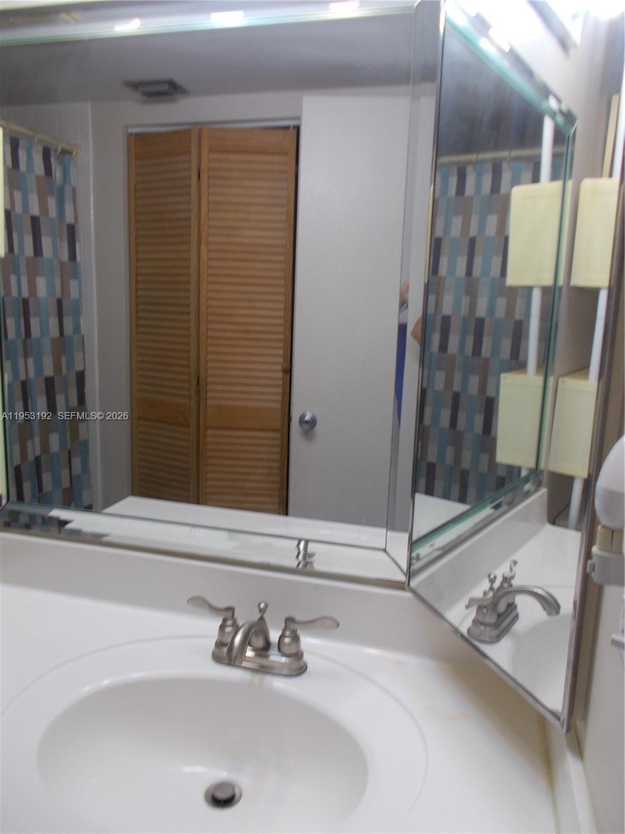 CAMBRIDGE AT CENTURY VILL - Residential