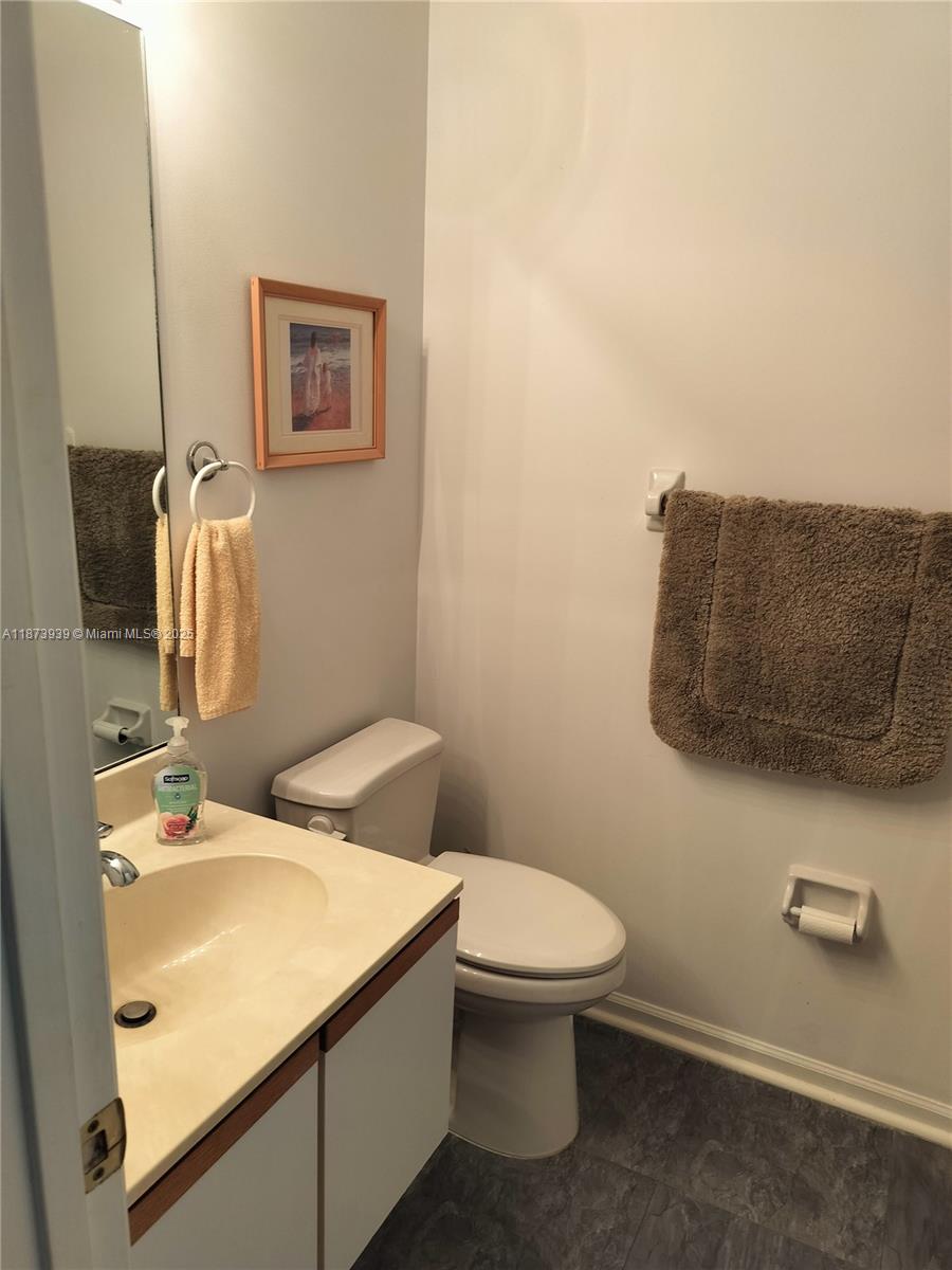 KEYSTONE CONDO - Residential Lease