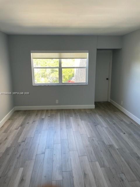 BUILDING TEN OF RACQUET C - Residential Lease