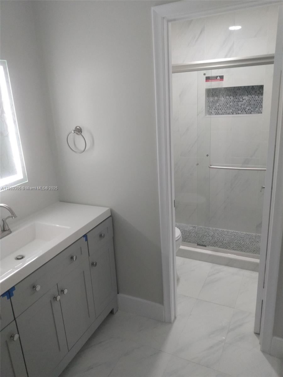 VILLA VENEZIA CONDO PH VI - Residential