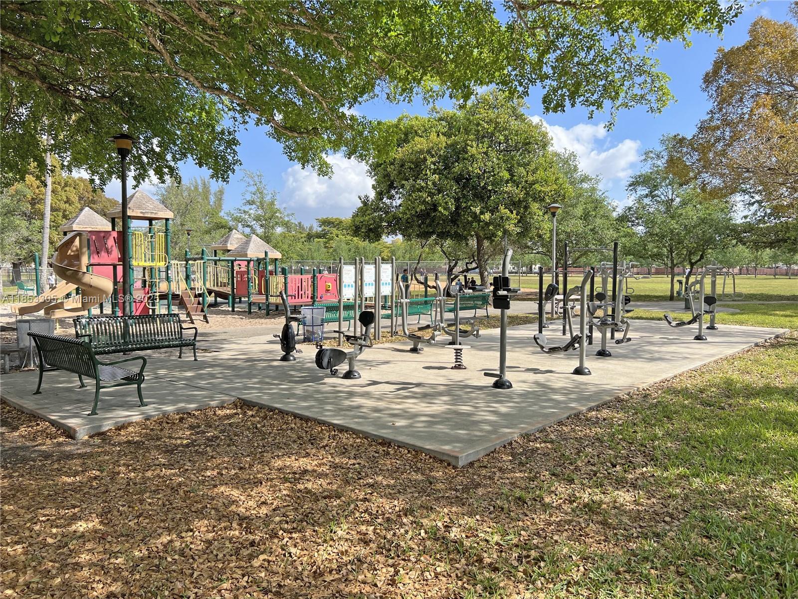 VILLA VENEZIA CONDO PH VI - Residential