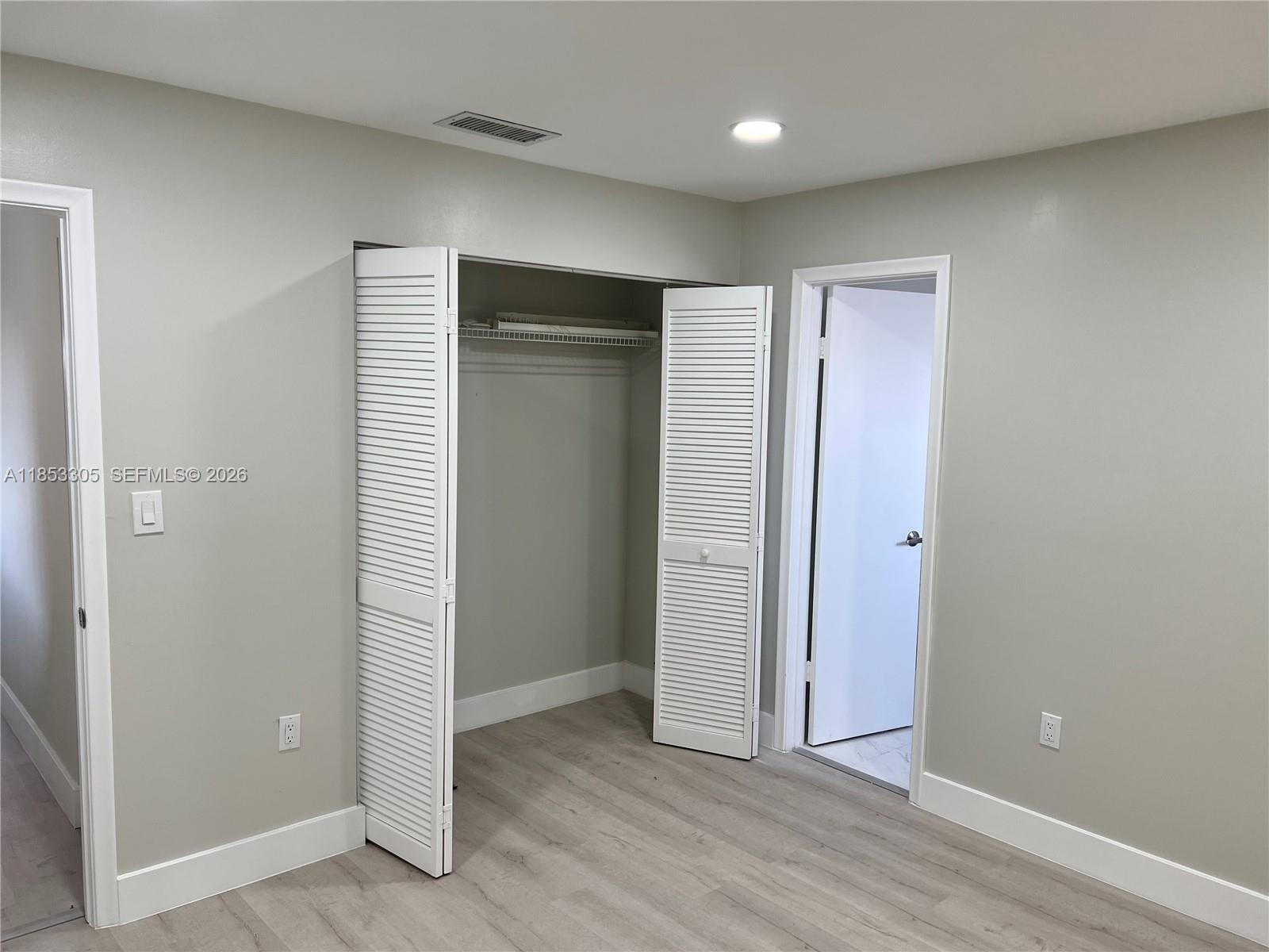 VILLA VENEZIA CONDO PH VI - Residential