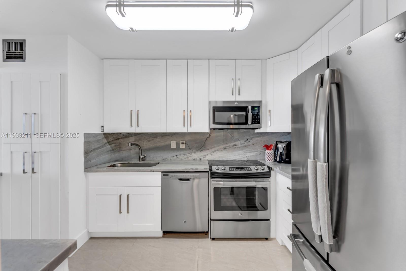 3701 N Country Club Dr 1408