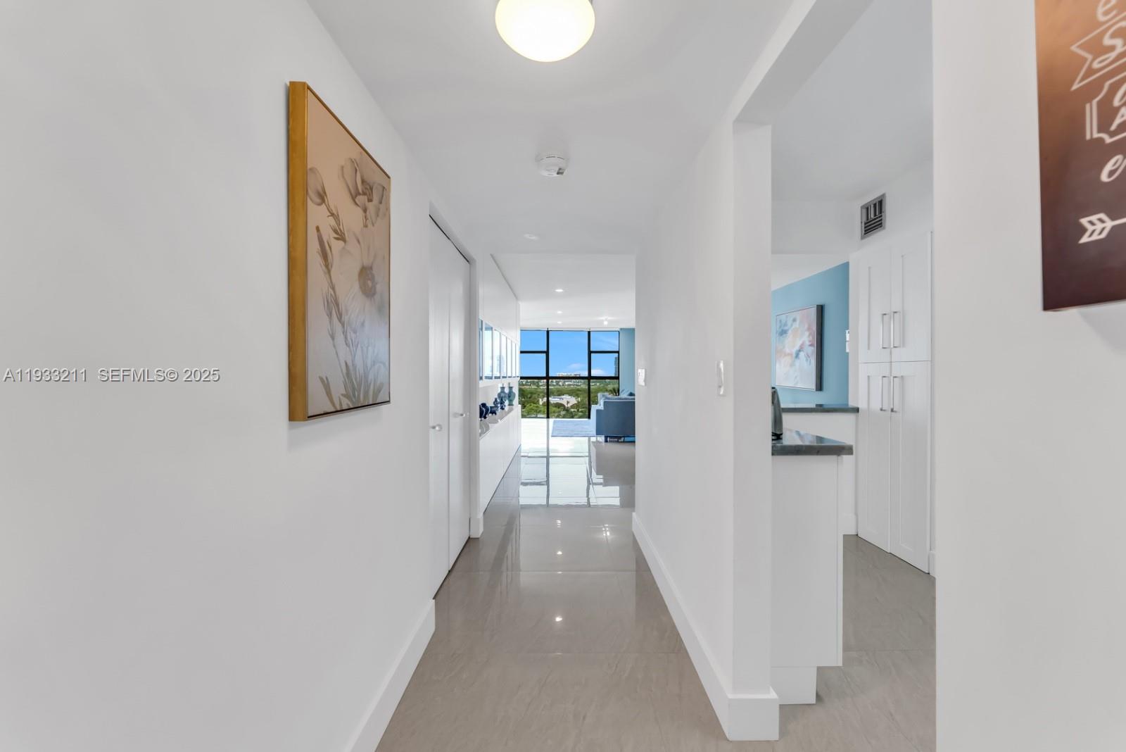 FLAMENCO CONDO TOWER I - Residential