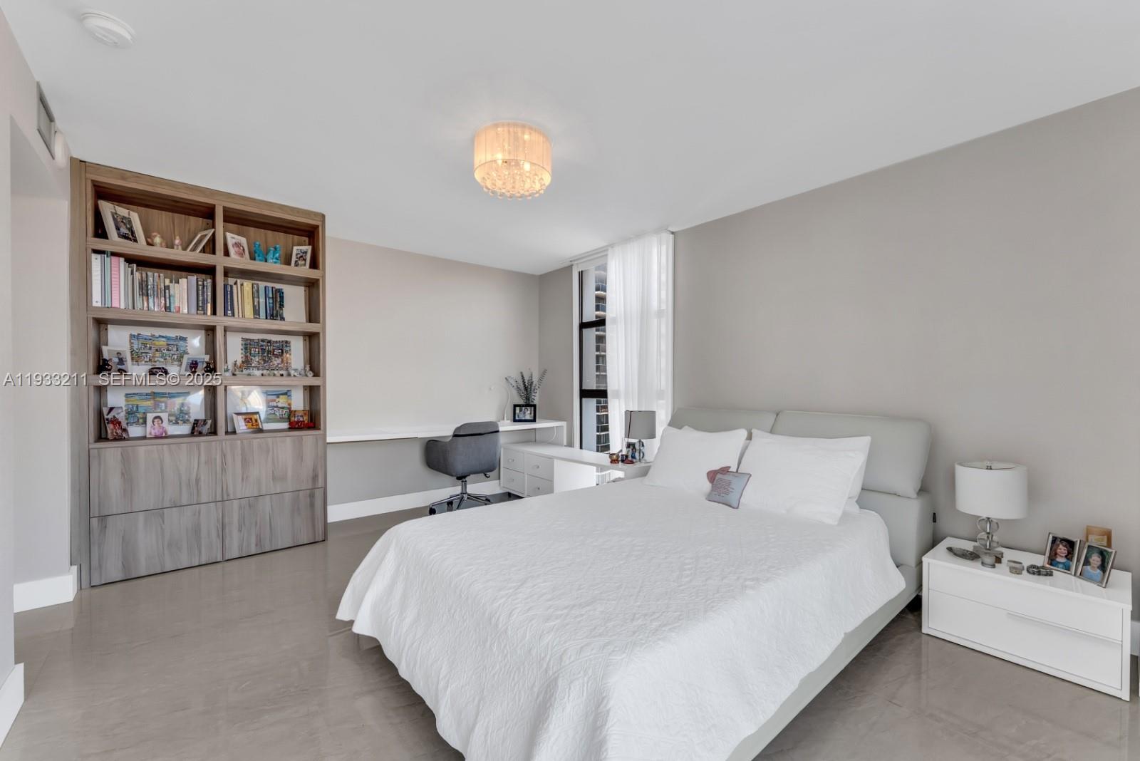 FLAMENCO CONDO TOWER I - Residential