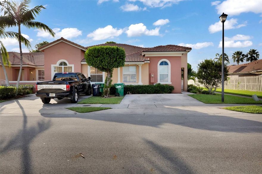 Beautifully updated 3/2 corner unit townhome with a full laundry room and plenty of closet/storage space, in the Spicewood Community.  Great Investment property with a tenant in place willing to stay, currently paying $2250.00 monthly, on a month-to-month base lease. Spacious backyard with access from common area sidewalk. This community has 24-hour Security surveillance and various A-rated schools in its proximity. Blocks away from a Publix supermarket as well as a shopping center and restaurants. Only 5 minutes from a mayor mall and a full marina with slips/storage and a restaurant.