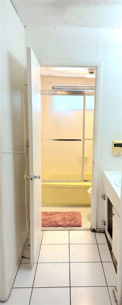 TWIN TOWERS CONDO - Residential