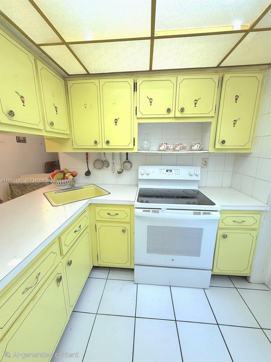 TWIN TOWERS CONDO - Residential