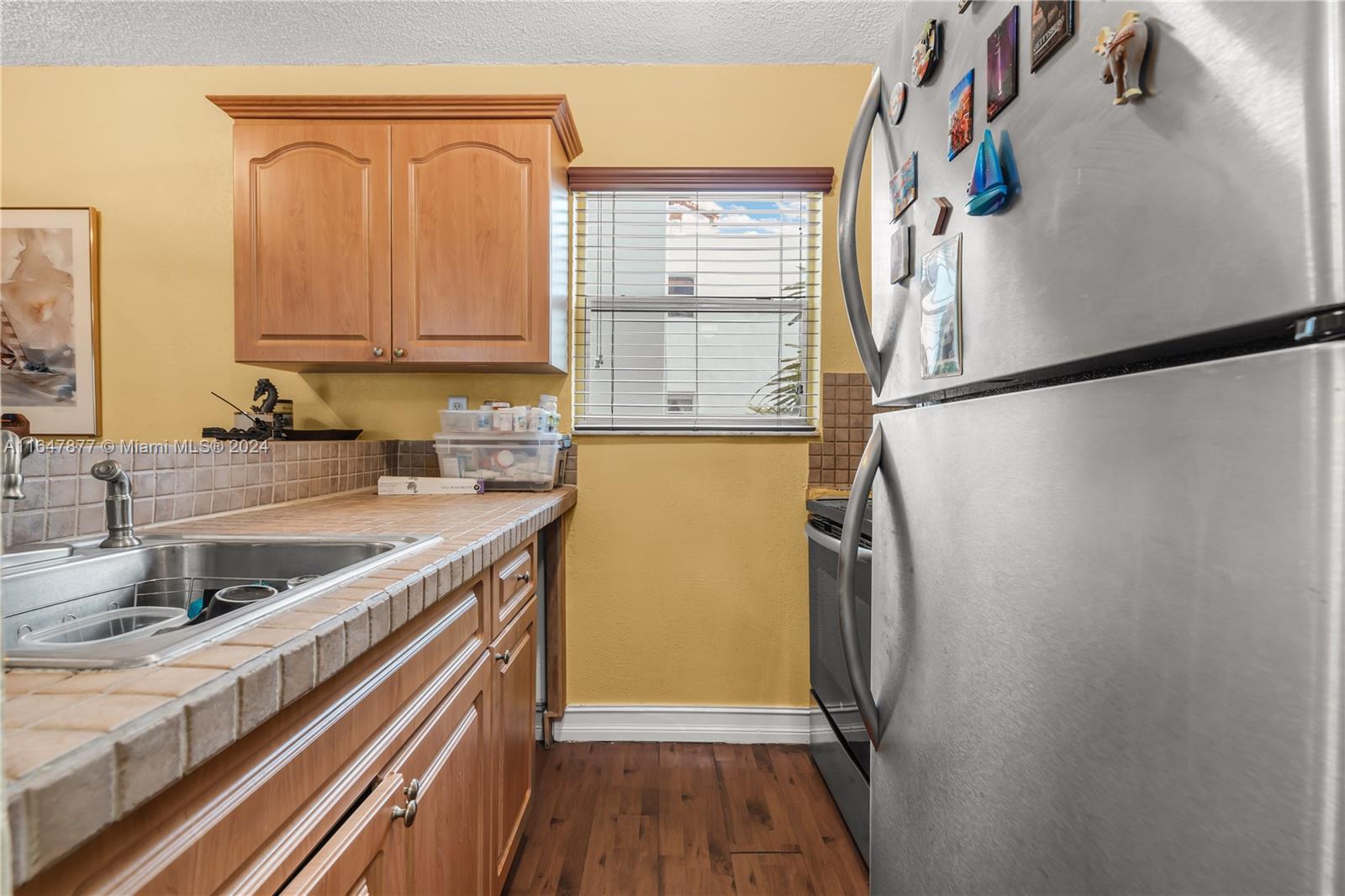 VILLA NAVARRA CONDO - Residential