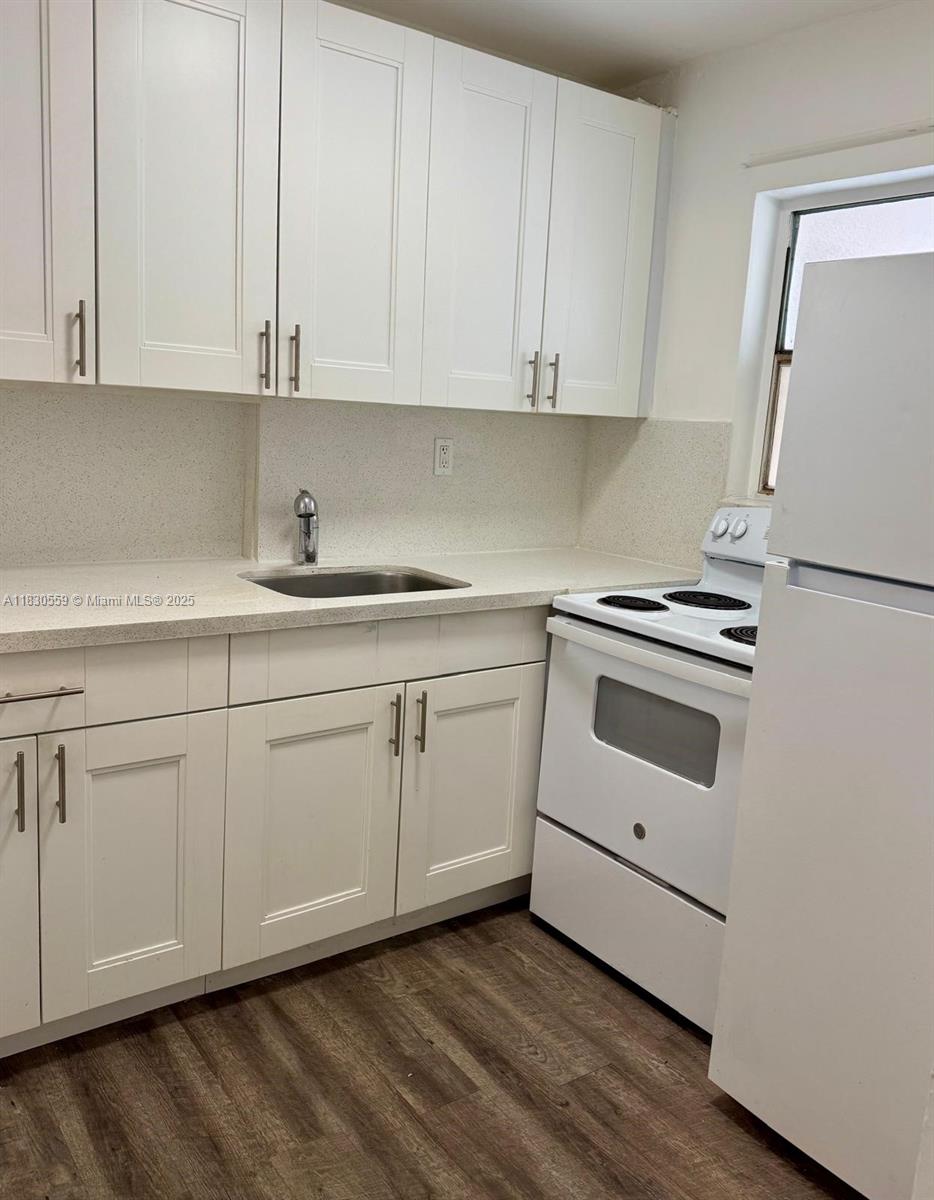 Welcome to this remodeled apartment in vibrant Little River Miami. This rental , upgraded appliances, new flooring, and fresh paint throughout, ensuring a secure, modern living experience. Enjoy an open, airy layout flooded with natural light and modern finishes that enhance every space. Situated in a rapidly evolving neighborhood, you’re just minutes from trendy eateries, dynamic arts, boutique shopping, and easy access to major highways and cultural hotspots. Don’t miss the opportunity to embrace urban luxury and convenience in one of Miami’s most promising areas TEXT OR EMAIL TO THE AGENT Tenant need to pay +50 water + 15 Rental Insurance monthly ONLY 2 MONTH FOR GO IN - VERY EASY TO SHOW LOCK BOX AVAILABLE