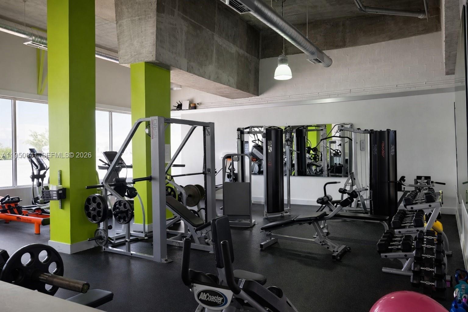 BAYVIEW TERR CONDO - Residential