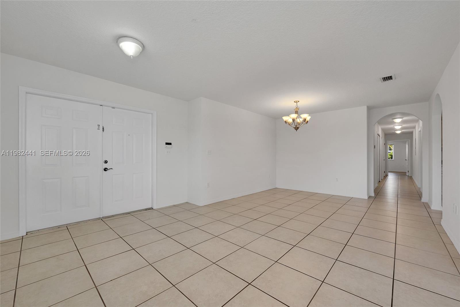 CORAL PINES - Residential