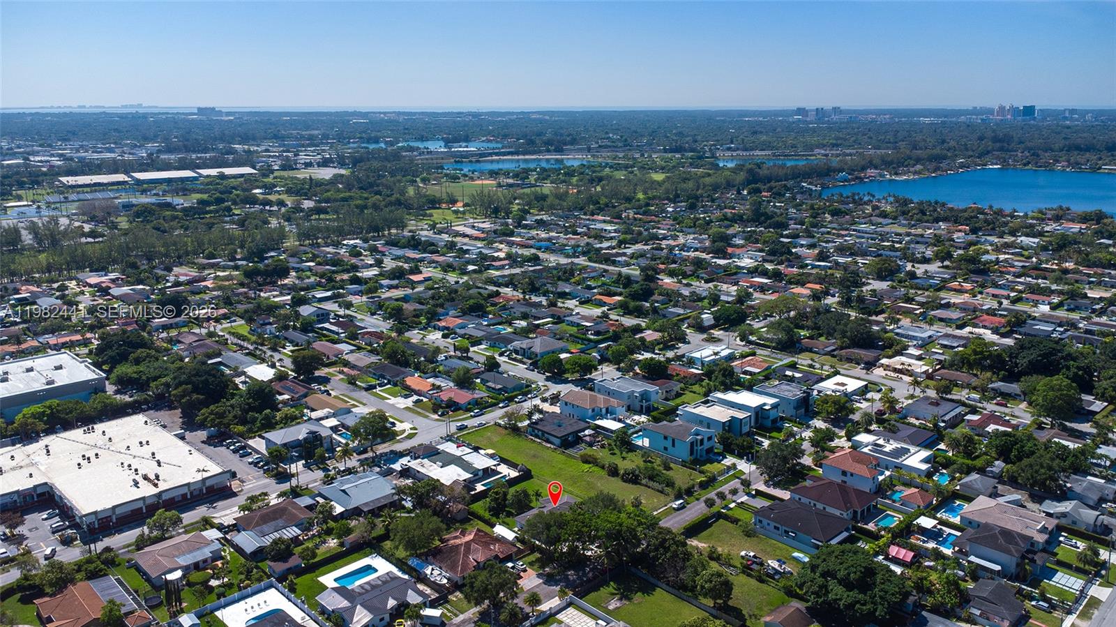 CORAL PINES - Residential