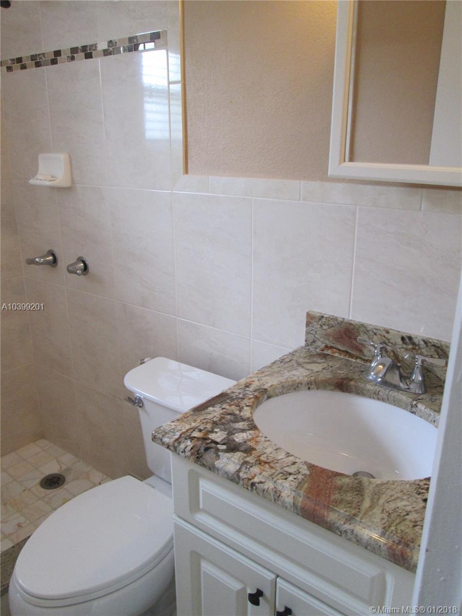 CHABELA CONDO - Residential