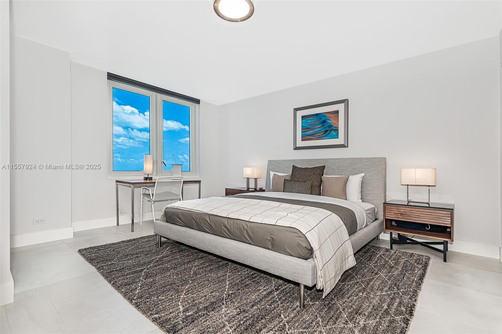 RONEY PALACE CONDO - Residential Lease