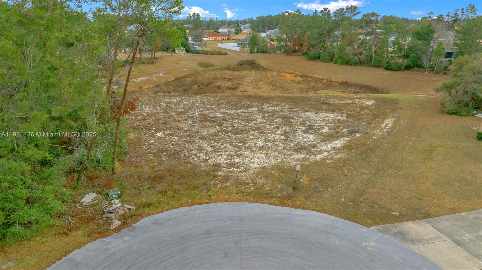 KINGSLAND COUNTRY ESTATE - Land