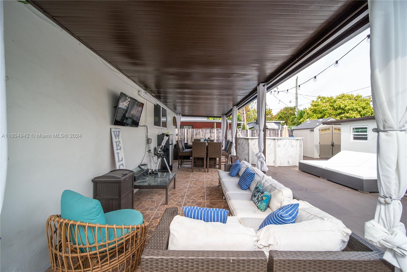 HIALEAH 13TH ADDN AMD PL - Residential