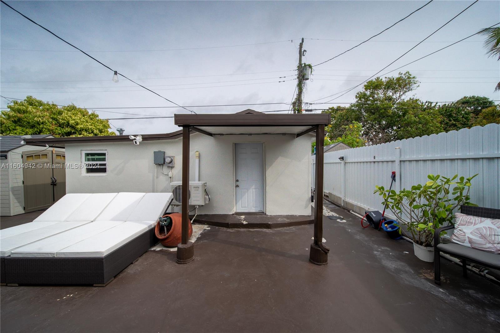 HIALEAH 13TH ADDN AMD PL - Residential