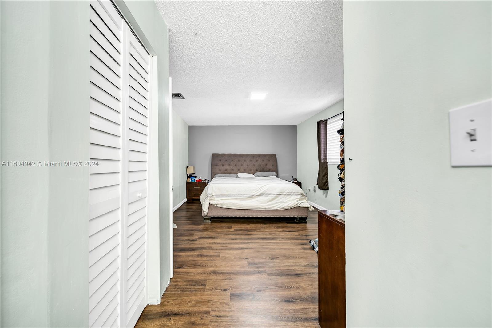 HIALEAH 13TH ADDN AMD PL - Residential