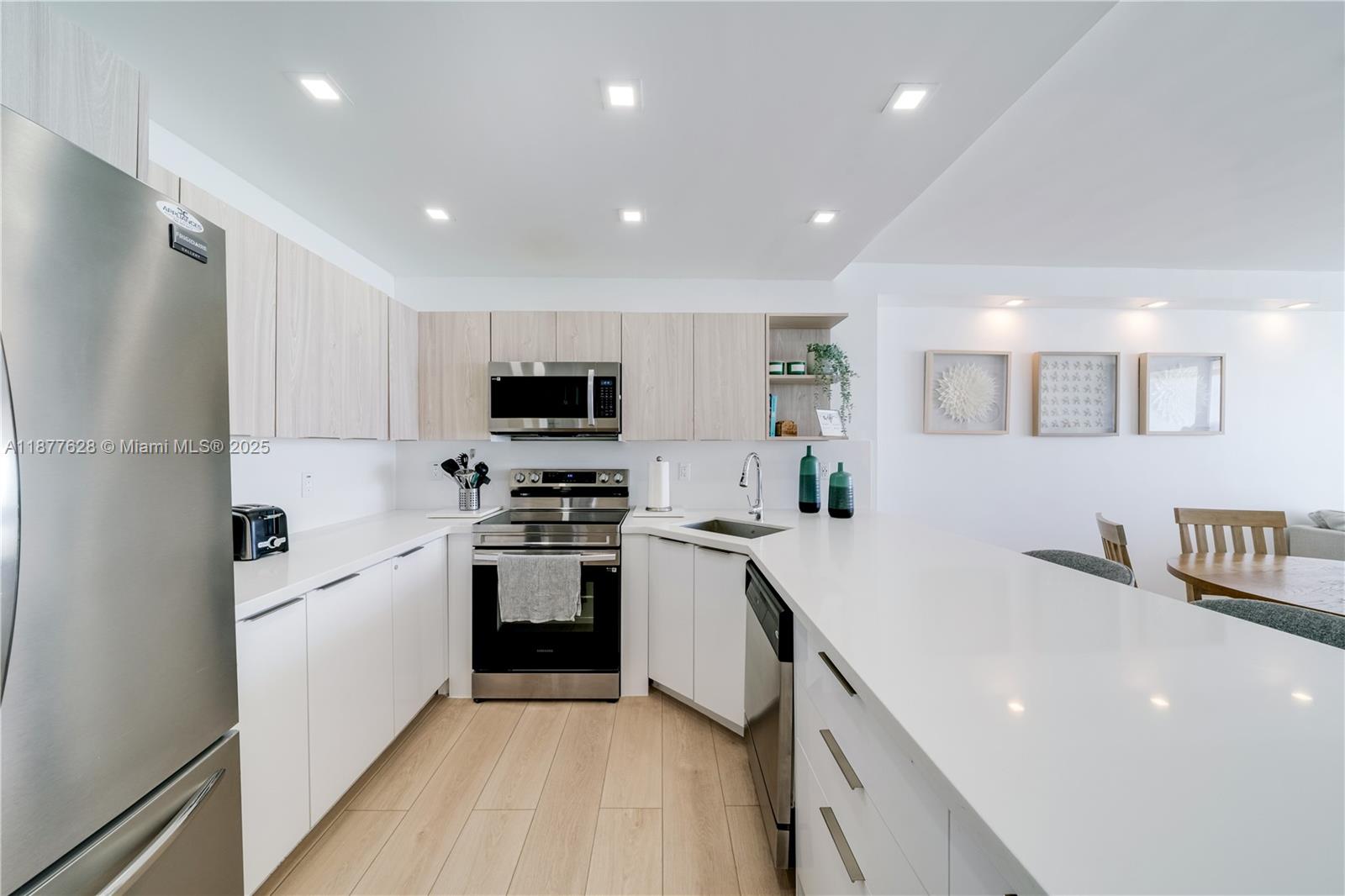 THE PAVILION CONDO - Residential