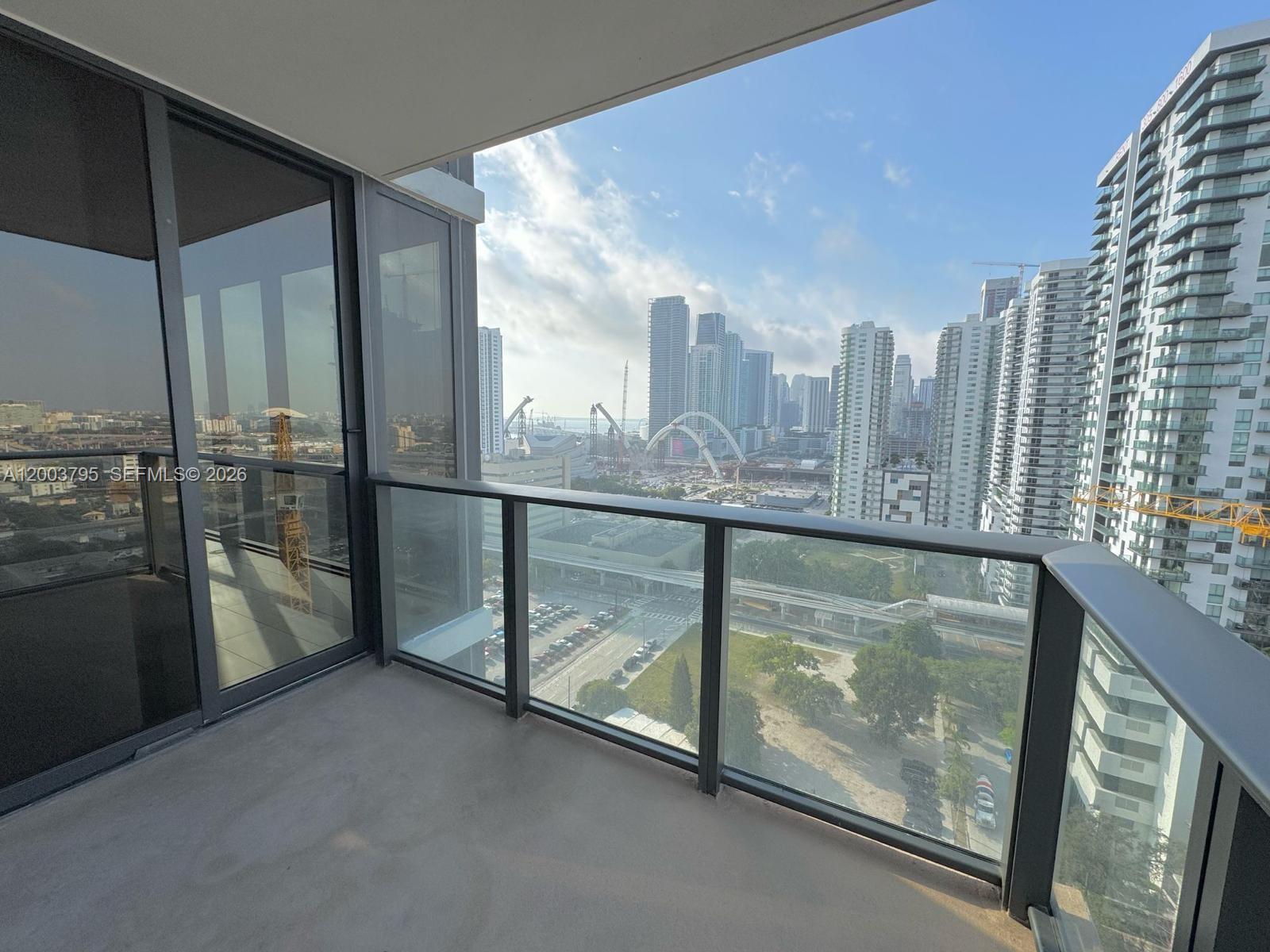 CANVAS CONDO - Residential Lease