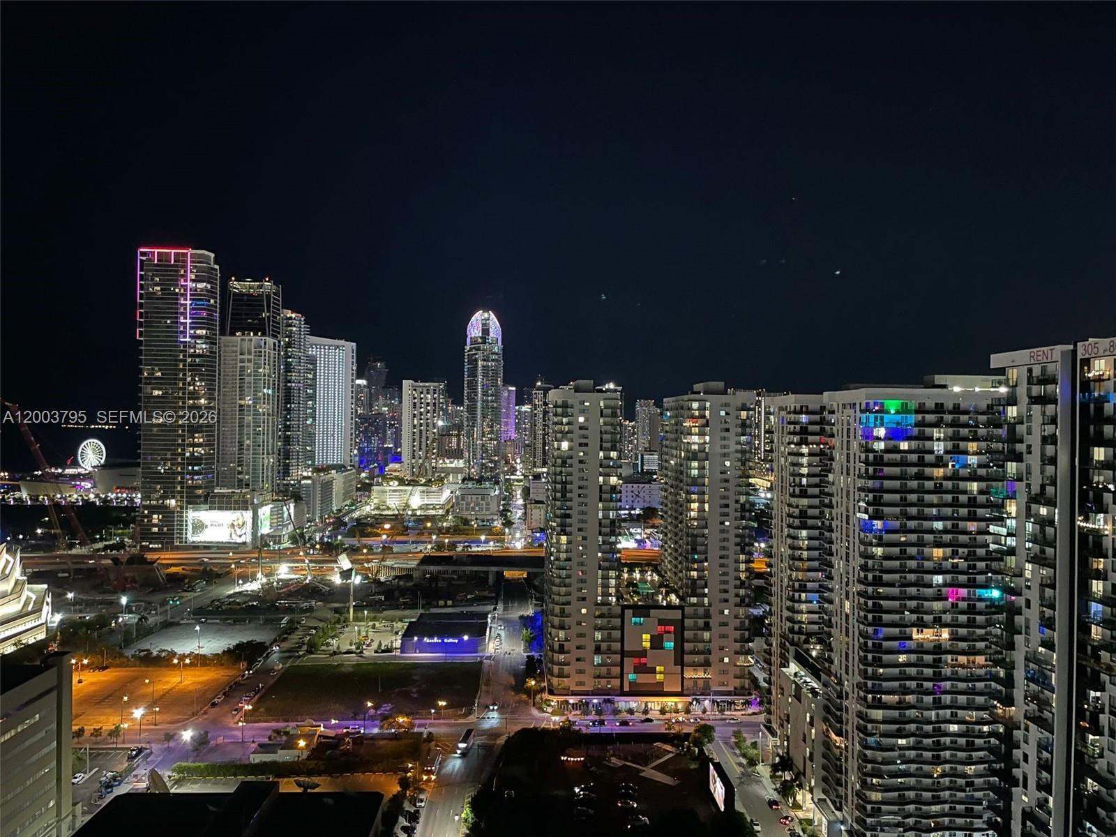 CANVAS CONDO - Residential Lease