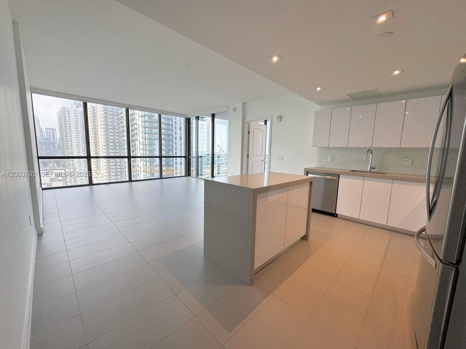 1600 NE 1st Ave 1110