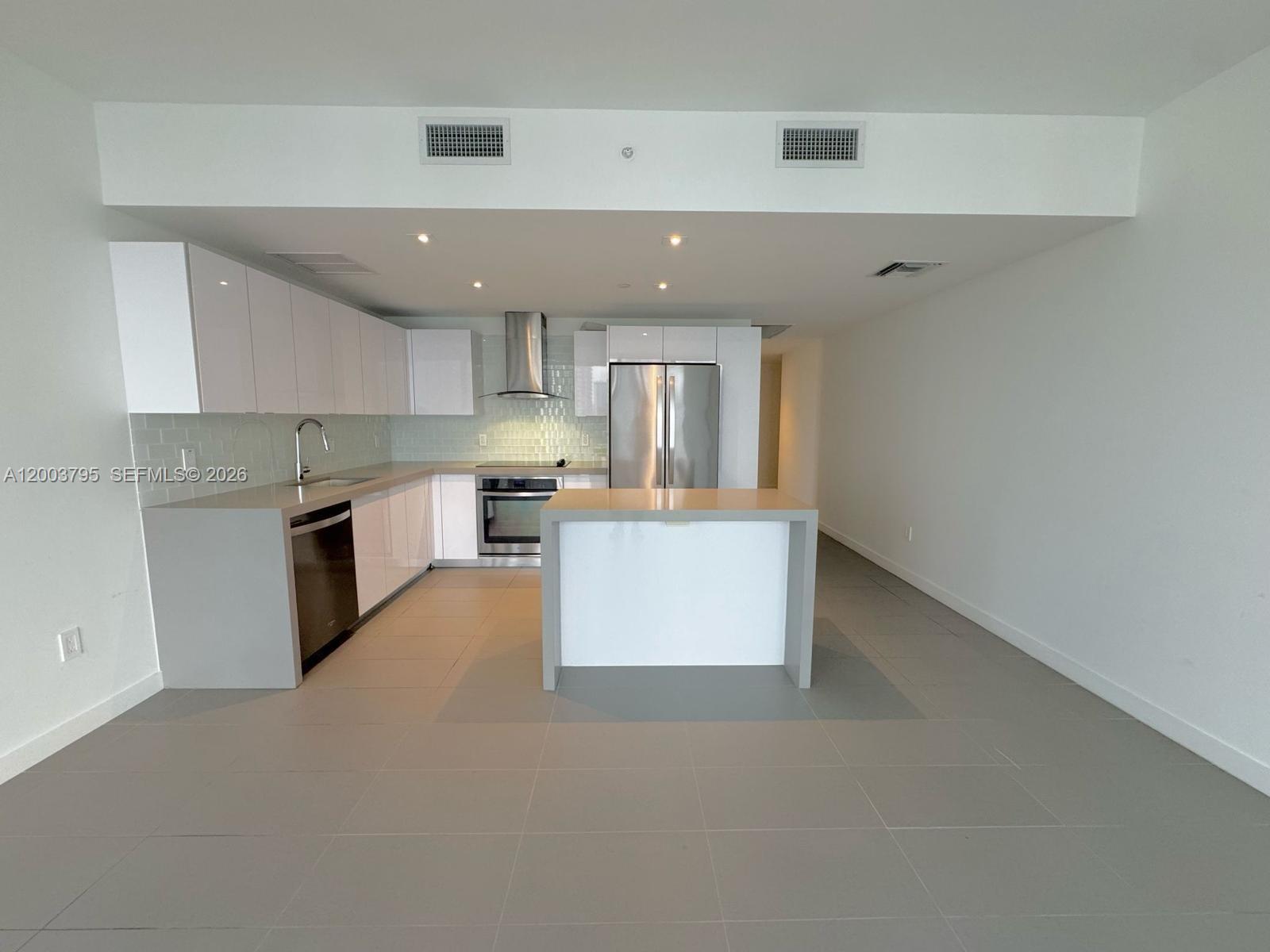 1600 NE 1st Ave 1110