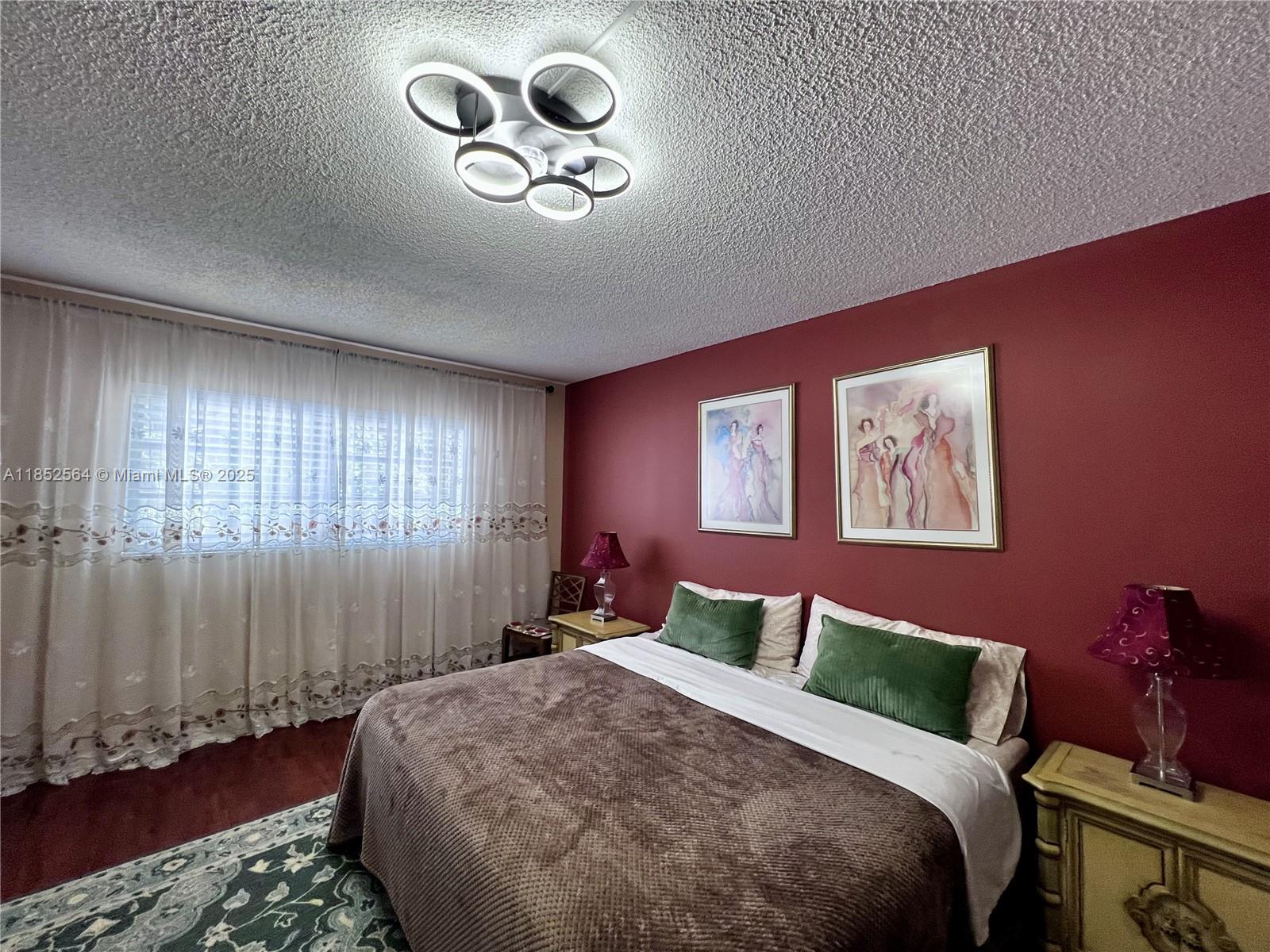 MEADOWBROOK TOWERS CONDO - Residential Lease