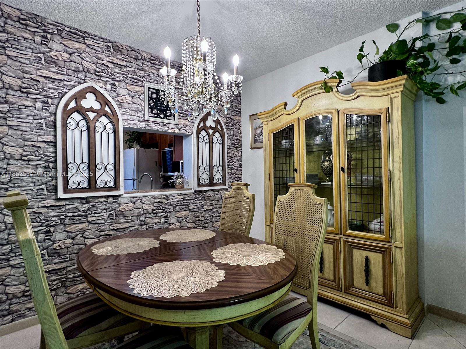 MEADOWBROOK TOWERS CONDO - Residential Lease