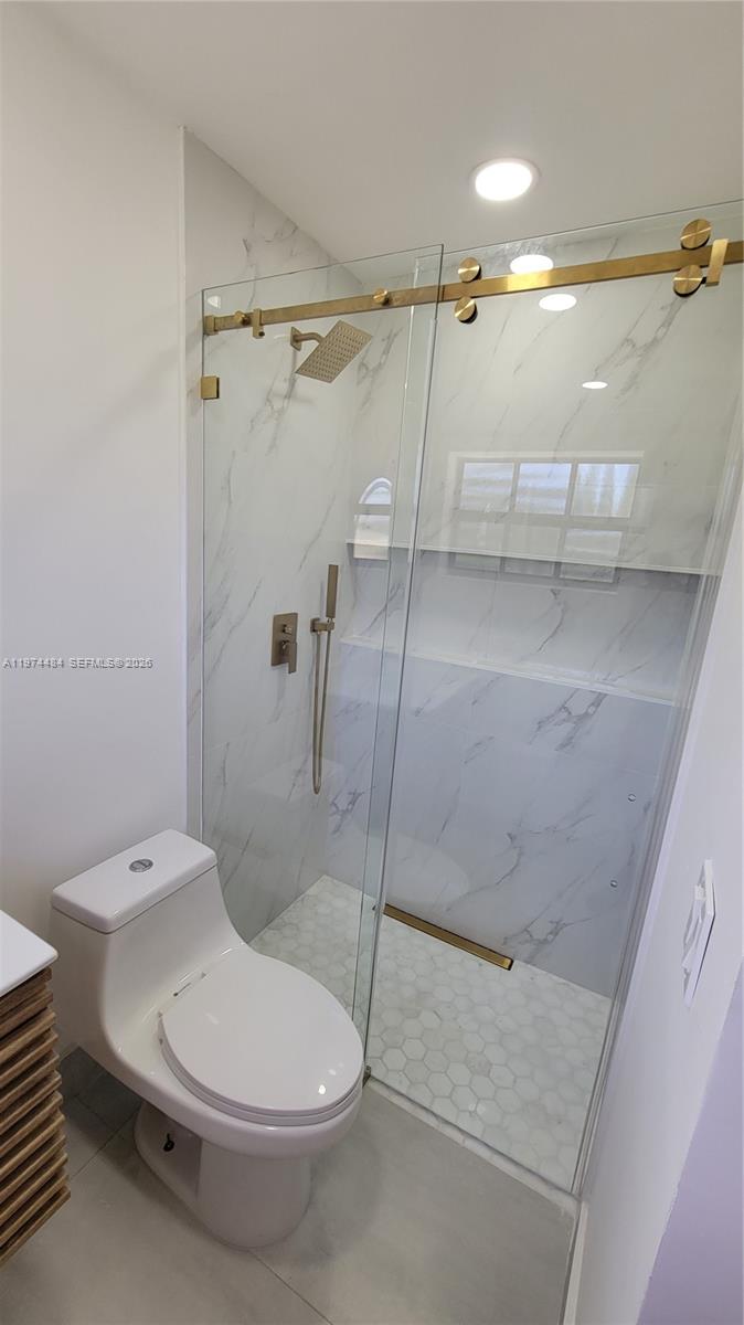 BEL AIRE - Residential Lease