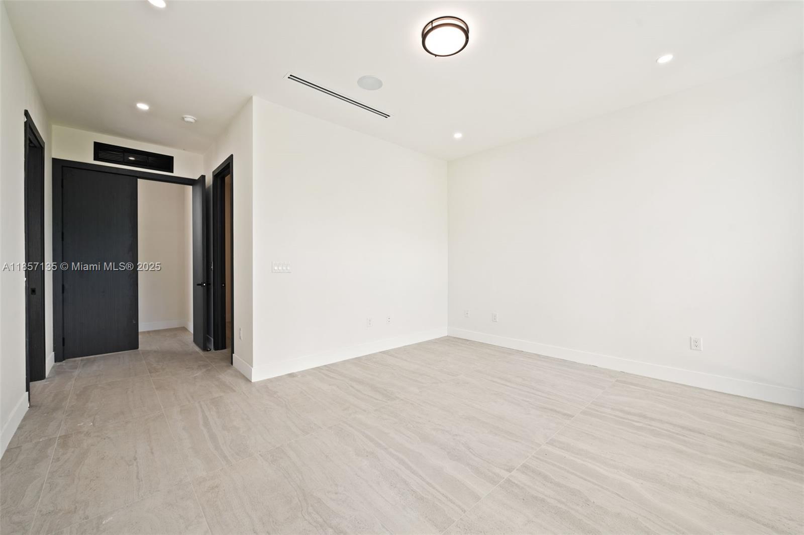 CORAL VILLAS REV - Residential