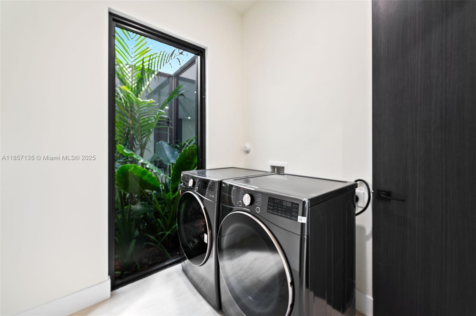 CORAL VILLAS REV - Residential