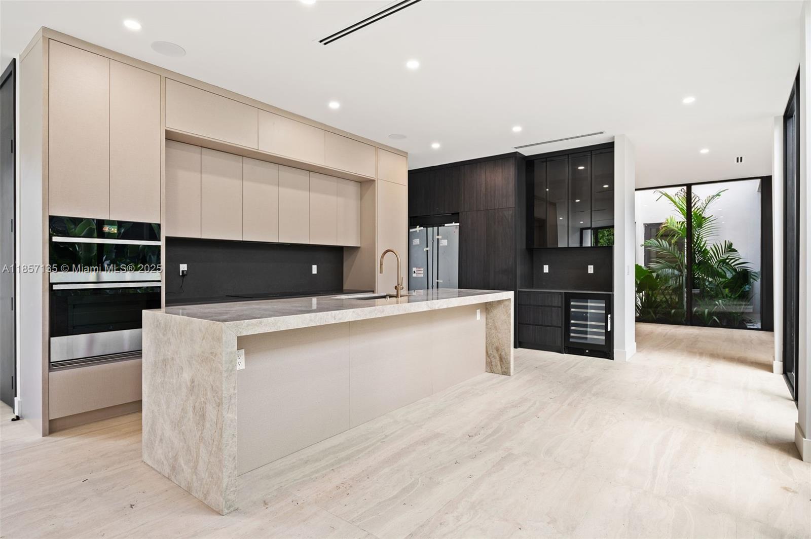 CORAL VILLAS REV - Residential