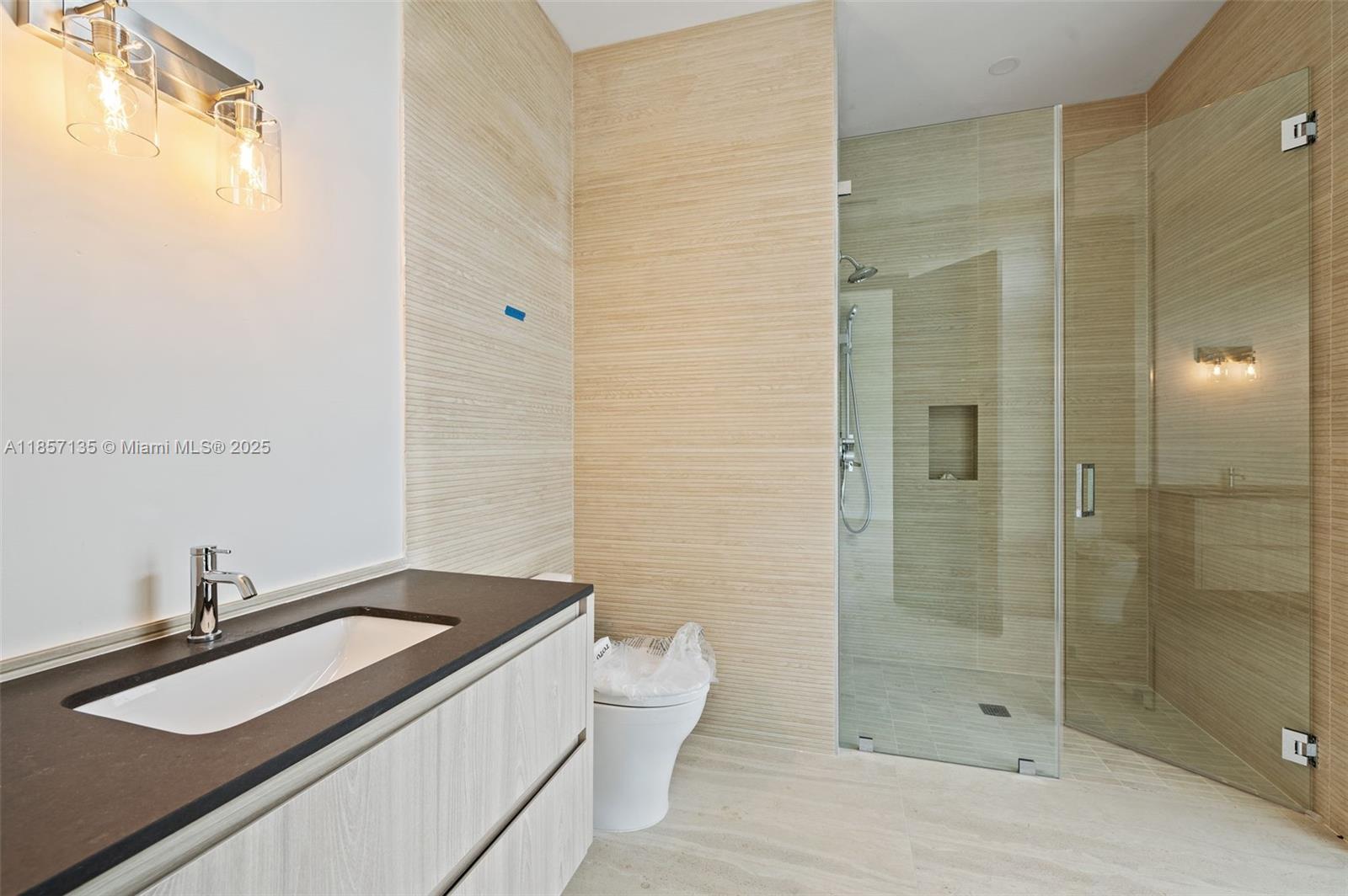 CORAL VILLAS REV - Residential