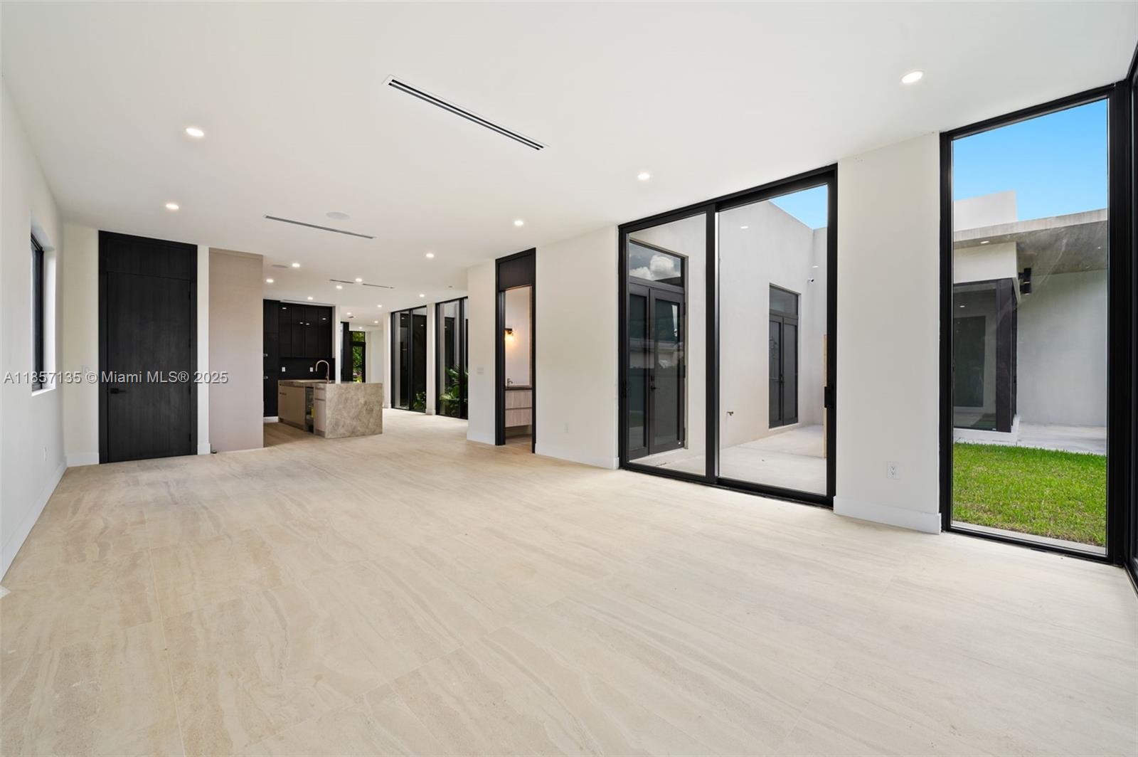 CORAL VILLAS REV - Residential