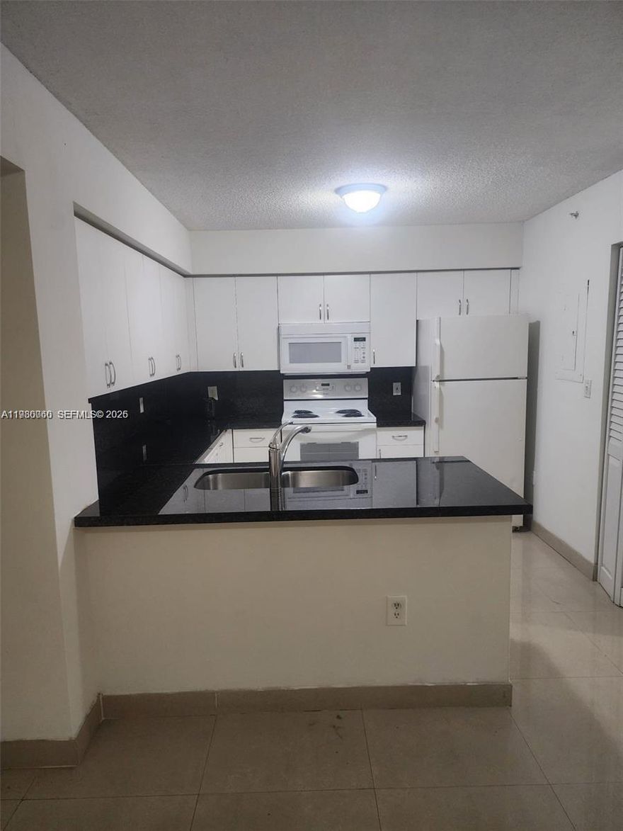 Great investment opportunity in Doral, spacious 1 bedroom and 1 bath unit located on the second floor with a big balcony, title thought out, well maintained and located on the second floor. Excellent for a first-time buyer or investors, always rented, complex is located close to SR 836, shopping centers, International and Dolphin malls as well as Mall of Las Americas, family-oriented community with A schools nearby.