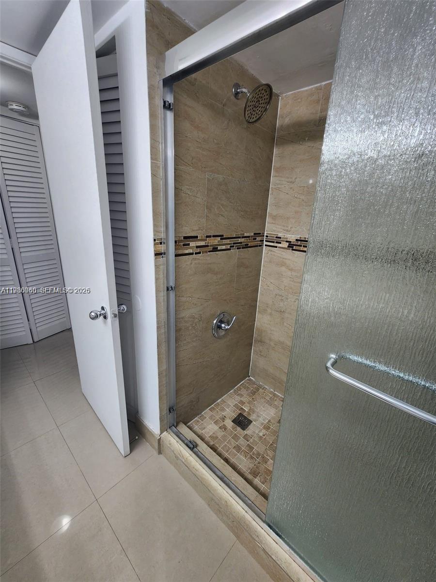 ENCLAVE AT DORAL CONDO NO - Residential